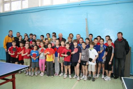 Clujenii şi zălăuanii au dominat etapa a doua a Concursului Euroregional la tenis de masă
